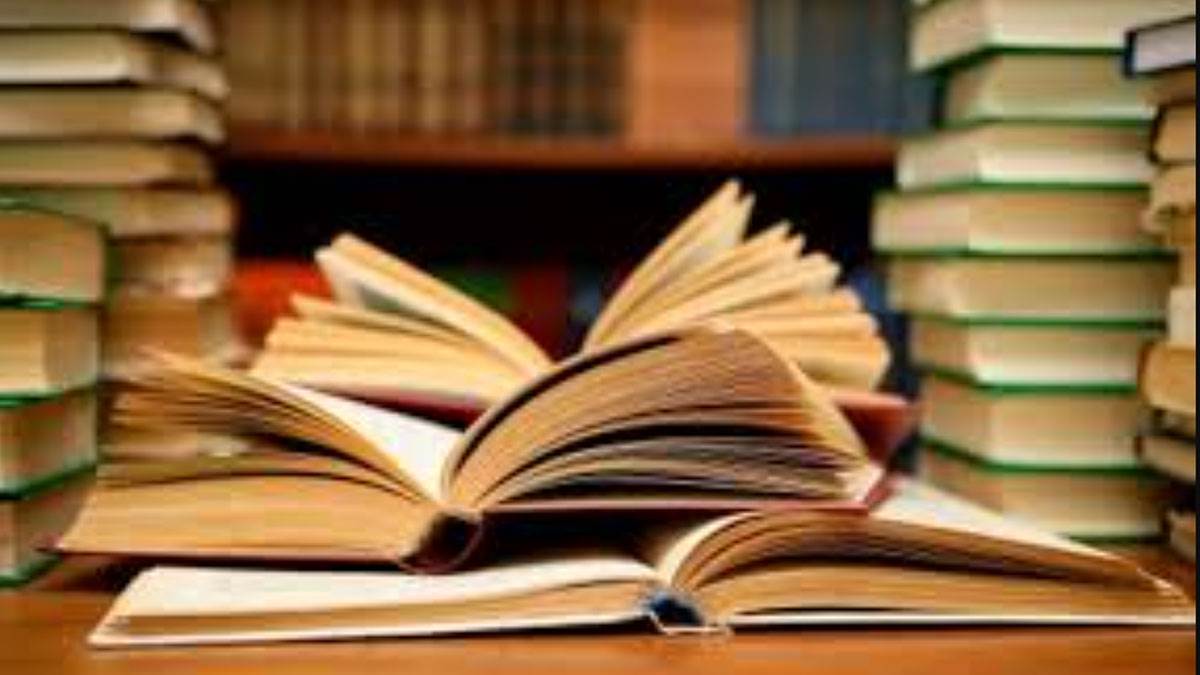 https://www.jagranimages.com/images/newimg/30072025/30_07_2025-books_23998528.jpg