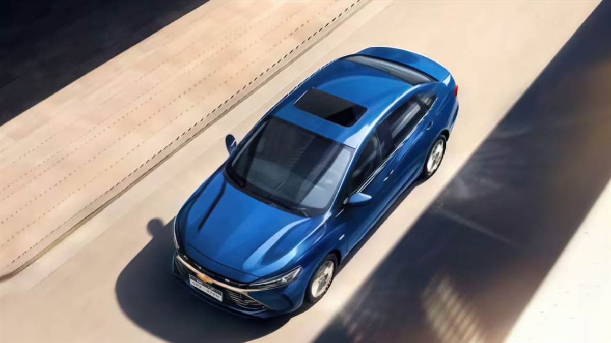 https://www.jagranimages.com/images/newimg/30072025/30_07_2025-chevrolet_cruze_020046_23998420_114345804.jpg