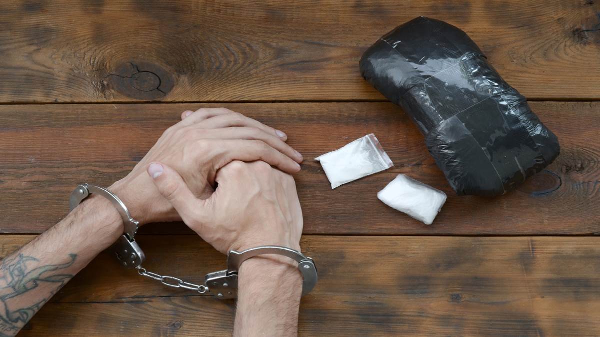 जिला डोडा में भीड़-भाड़ पर प्रतिबंध रहेगा जारी, सोमवार से खोल दिए जाएंगे सभी स्कूल, डीसी ने दी जानकारी