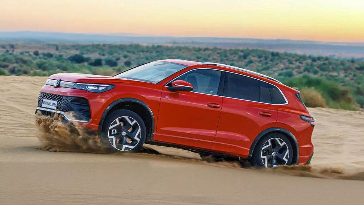 https://www.jagranimages.com/images/newimg/30072025/30_07_2025-volkswagen_tiguan_r-line_23998538.jpg