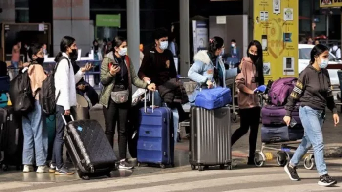 एक साल में 15,000 से अधिक भारतीय तकनीकी कर्मचारी कनाडा चले गए। (फाइल फोटो)