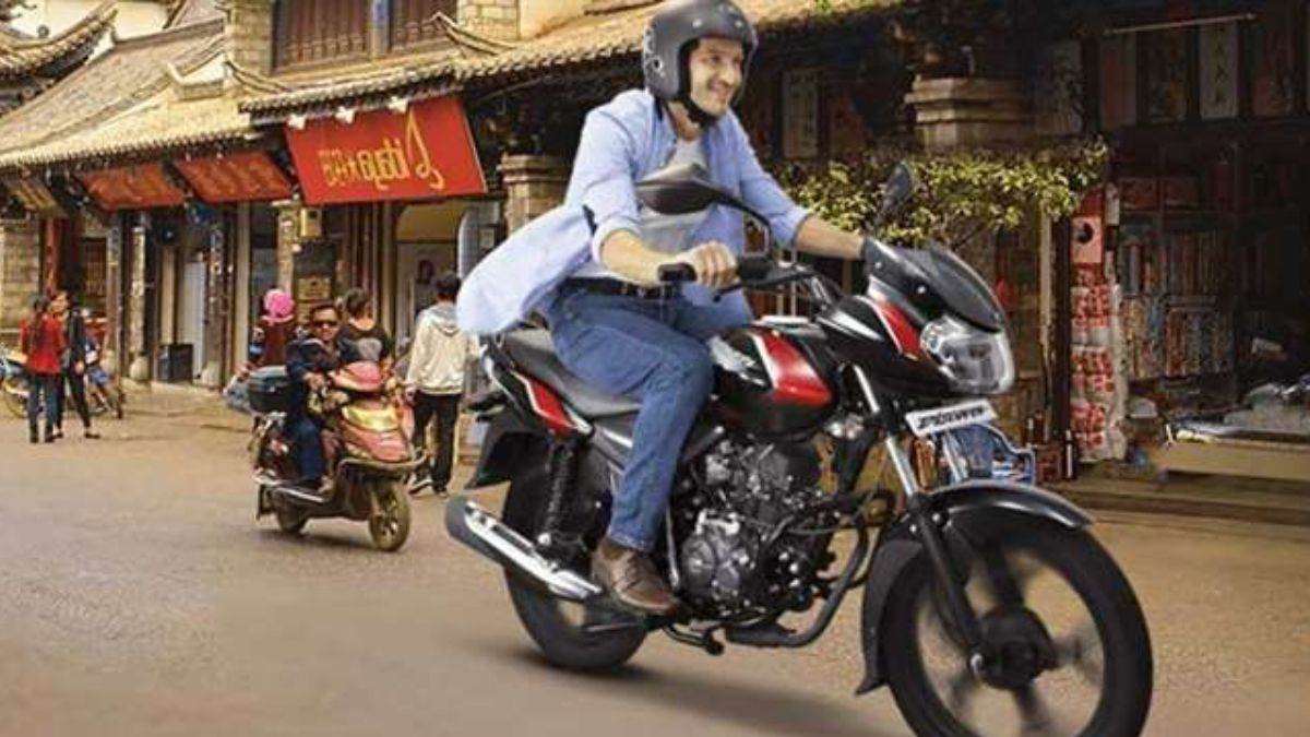 https://www.jagranimages.com/images/newimg/30082023/30_08_2023-bajaj_discover_125cc__23517282.jpg