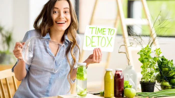 How to Detox Your Body: इन आसान तरीकों से करें बॉडी को डिटॉक्स