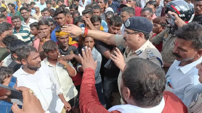 Prayagraj Student Murder Case: खीरी हत्याकांड के आरोपितों की कुर्क होगी संपत्ति, चलेगा बुलडोजर