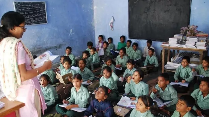 बिहार के सरकारी स्कूलों में छुट्टी की कटौती पर सरकार ने दी सफाई। फोटो प्रतीकात्मक