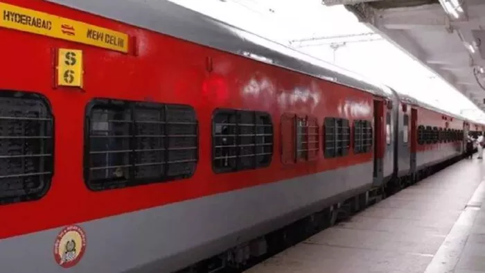 Train Cancelled News: यूपी से बिहार जाने वाली कई ट्रेनें निरस्त