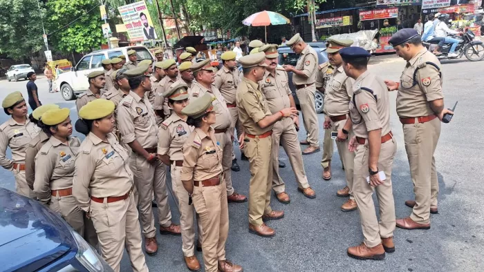 UP News: हापुड़ लाठीचार्ज के बाद पूरे यूपी में पुलिस सतर्क