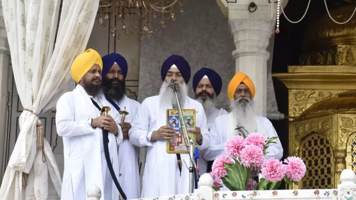 सिंह साहिबान ने सुखबीर सिंह बादल को सुनाई धार्मिक सजा।