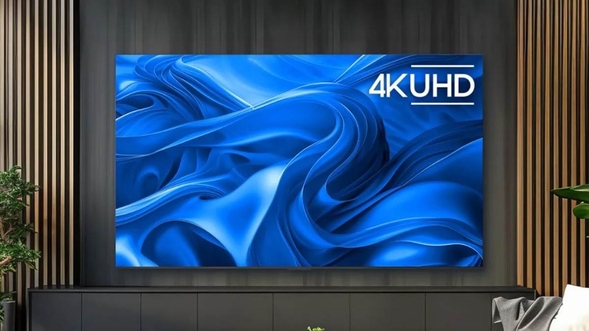 https://www.jagranimages.com/images/newimg/30082024/30_08_2024-amazon_sale_offers_on_tcl_qled_tv_23788002.jpg