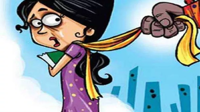लड़कियों ने शोहदों को पीटा। सांकेतिक तस्वीर