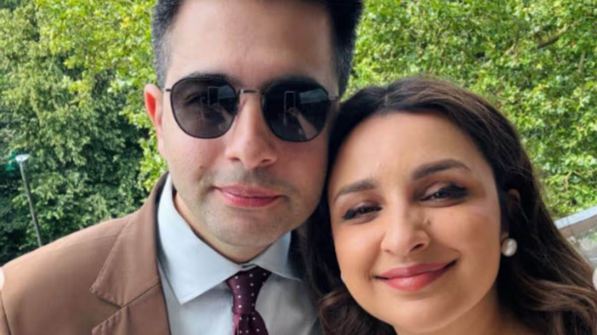 https://www.jagranimages.com/images/newimg/30082024/30_08_2024-parineeti_23788288.jpg