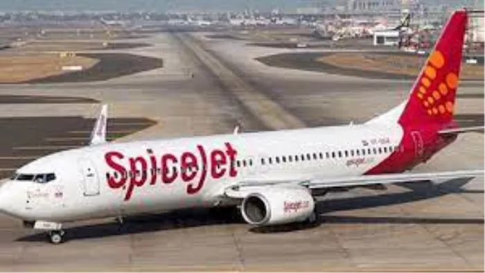 6 फीसदी से ज्यादा गिरे SpiceJet के शेयर
