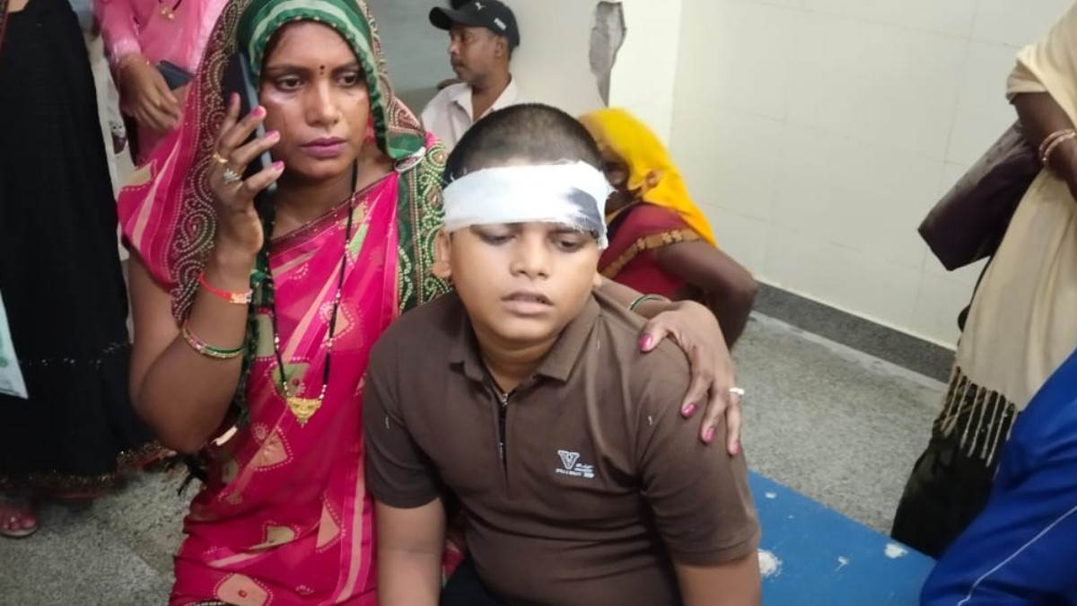 https://www.jagranimages.com/images/newimg/30082025/30_08_2025-accident1_24030186.jpg