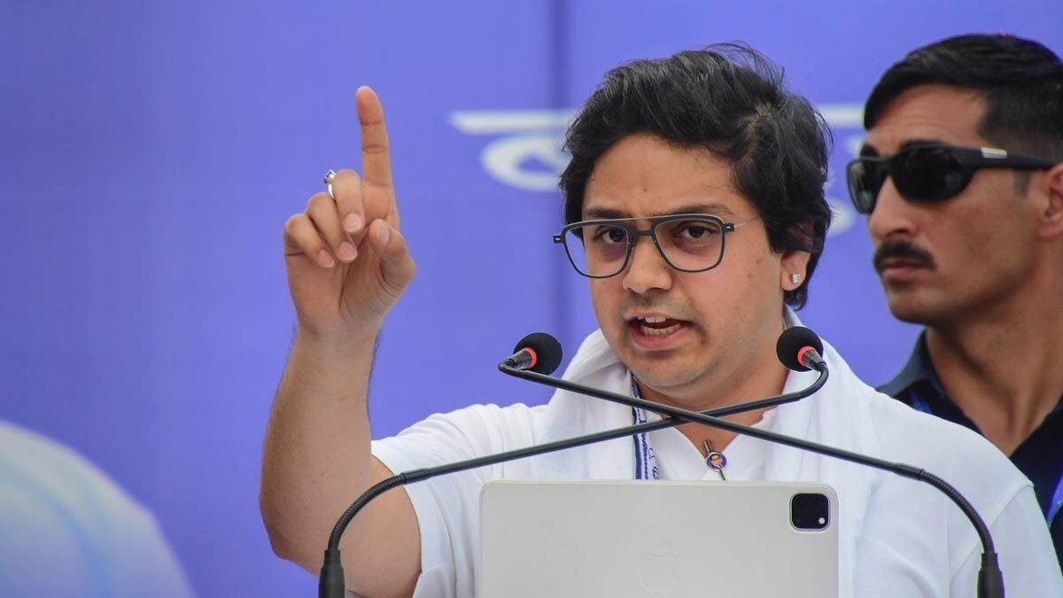 https://www.jagranimages.com/images/newimg/30082025/30_08_2025-akash_anand_dainik_jagran_24030138.jpg