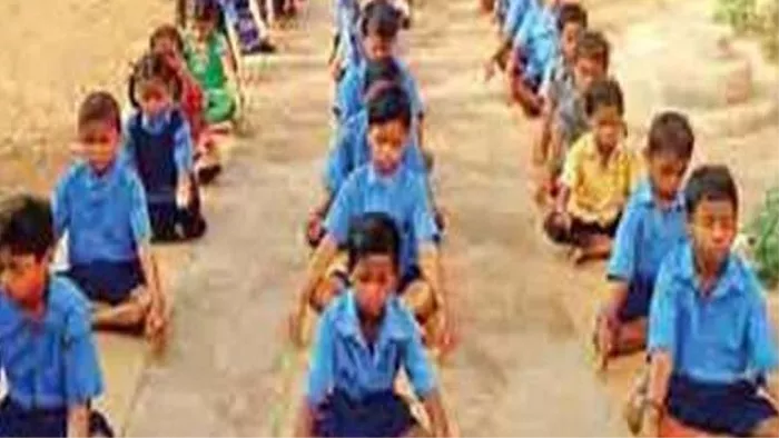 प्रार्थना सभा में जय भीम बोलने पर पीटा, छात्रों ने एसपी से की शिकायत (सांकेतिक फोटो)