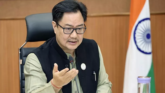 किरेन रिजिजू ने सेवानिवृत्त न्यायाधीशों की भूमिका पर उठाए सवाल (फाइल फोटो)