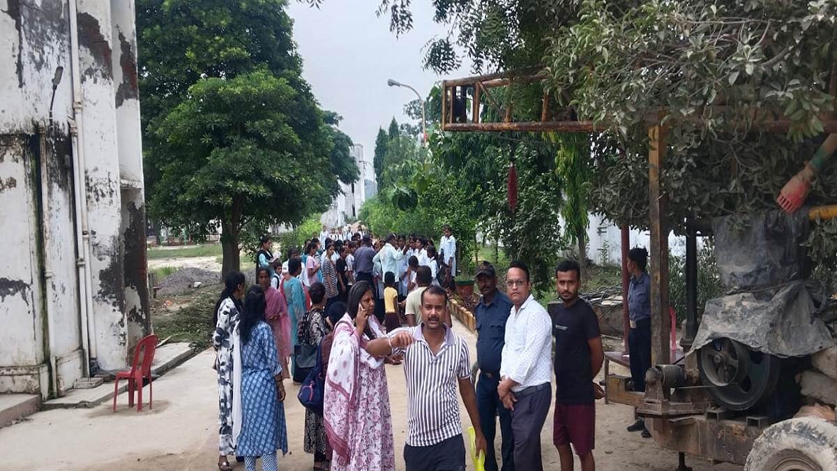 https://www.jagranimages.com/images/newimg/30082025/30_08_2025-ksm_students_protest_24030120.jpg