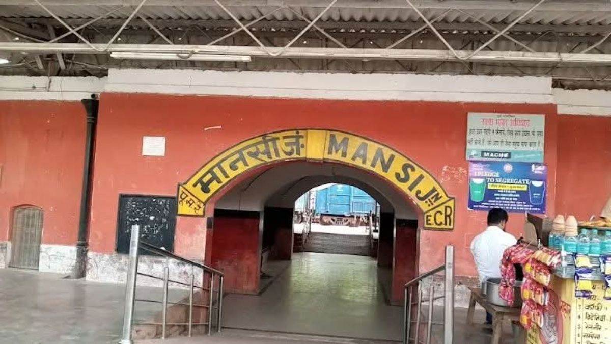 https://www.jagranimages.com/images/newimg/30082025/30_08_2025-mansi_junction_news_24030427.jpg