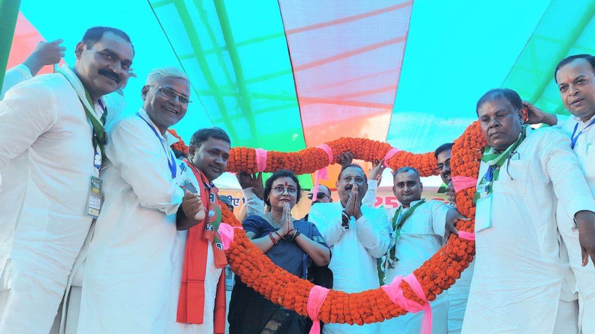 https://www.jagranimages.com/images/newimg/30082025/30_08_2025-nda_sammelan_madhubani_24030385.jpg
