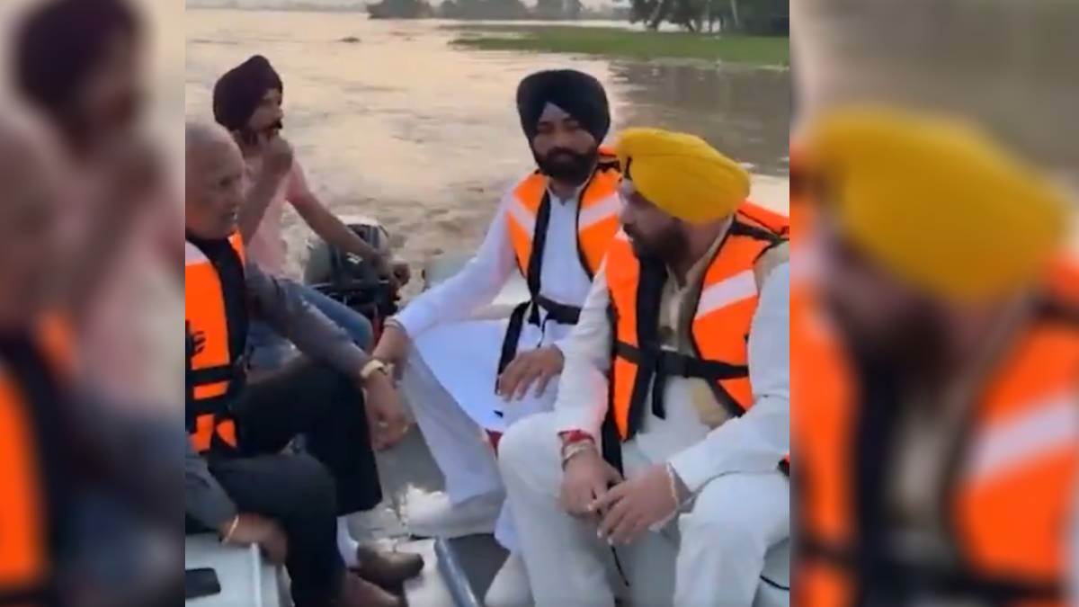 https://www.jagranimages.com/images/newimg/30082025/30_08_2025-punjab_flood_6_24030012.jpg