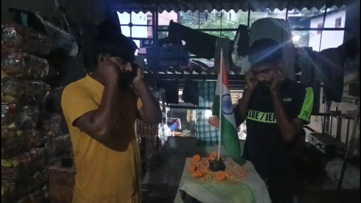 https://www.jagranimages.com/images/newimg/30082025/30_08_2025-raibareilly_dishonour_of_flag_dainik_jagran__24030011.jpg