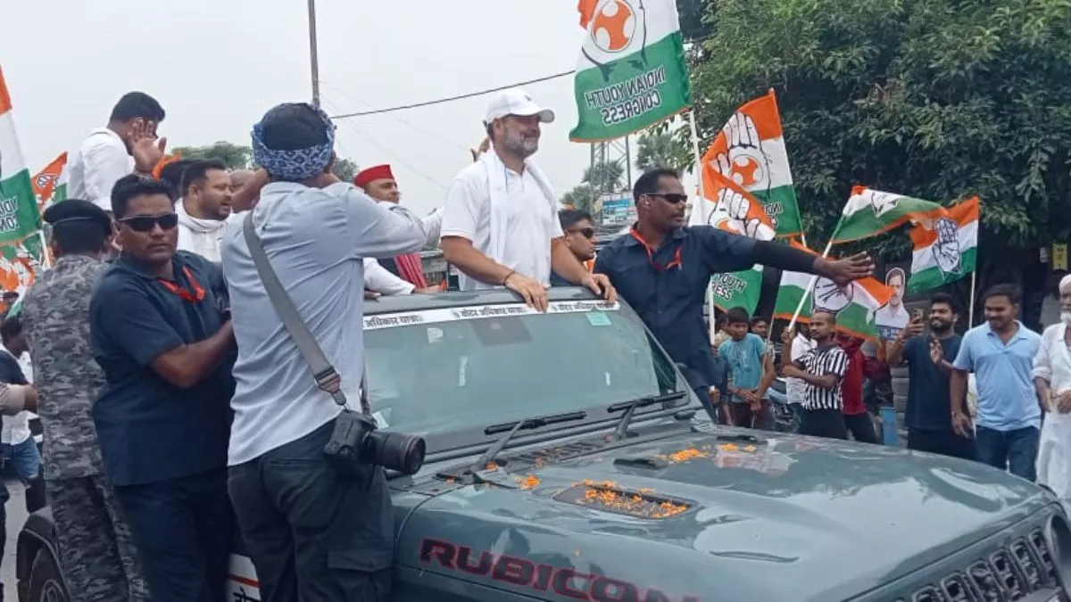 https://www.jagranimages.com/images/newimg/30082025/30_08_2025-voter_adhikar_yatra_4_24029814.jpg