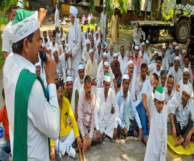 भारतीय किसान यूनियन तोमर ने कलेक्ट्रेट में दिया धरना।