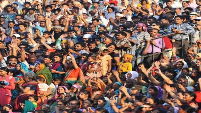 दो बच्चों की नीति लागू करने की मांग पर इच्छुक नहीं दिखा सुप्रीम कोर्ट