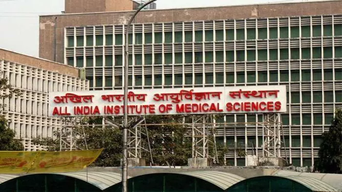 दिल्ली एम्स में कैंसर मरीजों के लिए OPD में रजिस्ट्रेशन का समय बढ़ा।