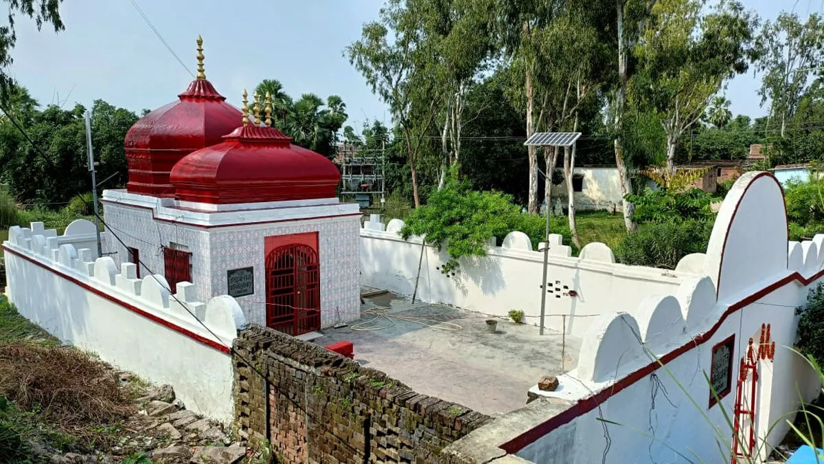Bihar News तांत्रिकों की साधना स्थली है गोपालगंज का घोड़ा घाट देवी मंदिर  भगवान राम की यहां से गुजरी थी बरात - Navratri Special Ghoda Ghat Devi  temple Gopalganj Bihar tantrik ...