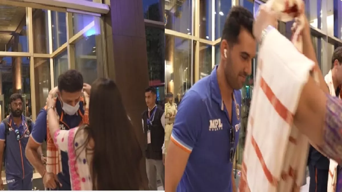 India Vs South Africa: गुवाहाटी पहुंचने पर खिलाड़ियों का हुआ भव्य स्वागत, BCCI ने साझा किया वीडियो