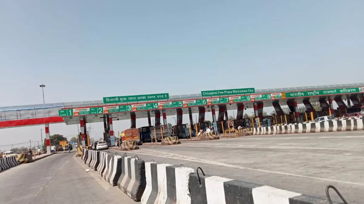 Delhi-Lucknow National Highway Toll Price Hike New Rates Will Be Applicable Tonight