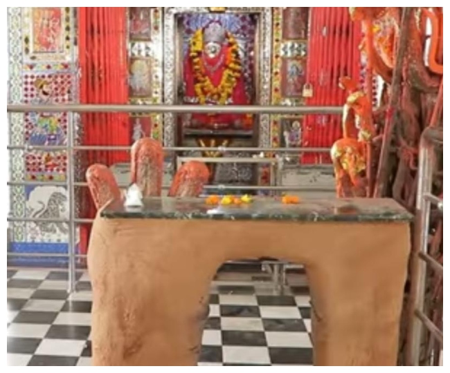 Navratri 'लकवा रोगी हो जाते ठीक, निसंतानों की भरती है गोद', बेदला की