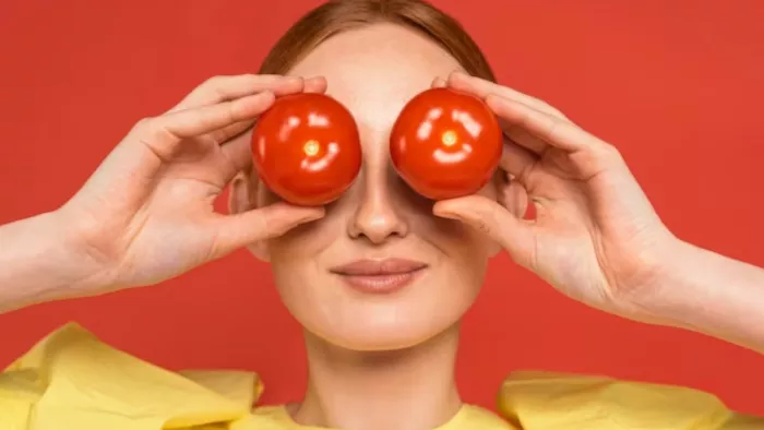 Tomato Face Serum: टमाटर फेस सीरम बनाने व लगाने का तरीका