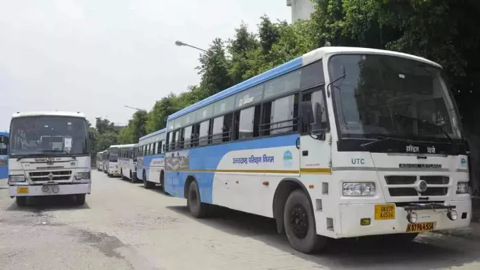 Uttarakhand Transport Corporation Employees Demands: परिवहन निगम कर्मचारी कई मांगों को लेकर आंदोलन पर अडिग