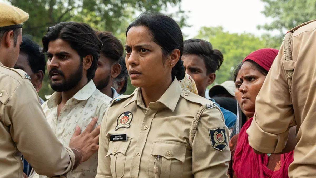 https://www.jagranimages.com/images/newimg/30092024/30_09_2024-film_santosh_23806966.jpg