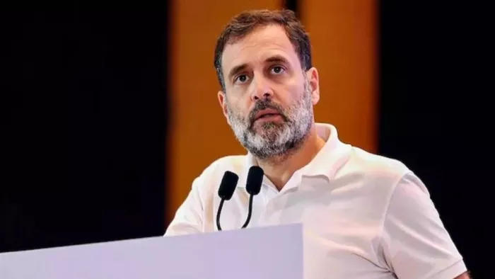 हरियाणा में रैली के दौरान कांग्रेस नेता राहुल गांधी ने बिजनेसमैन गौतम अदाणी पर साधा निशाना