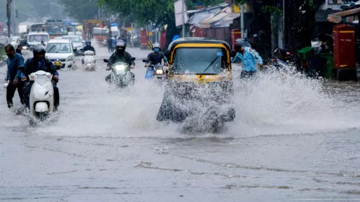 IMD Alert: कई राज्यों में भारी बारिश की चेतावनी। (फाइल फोटो)