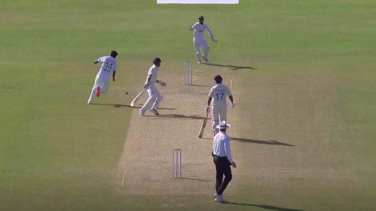 https://www.jagranimages.com/images/newimg/30092024/30_09_2024-virat_kohli_run_out_23807149.jpg
