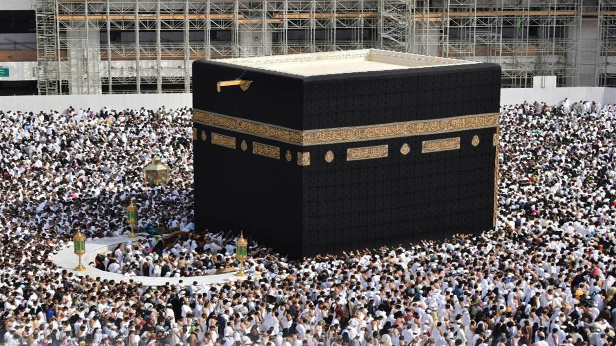 umrah costs surge rising airfare and visa fees impact pilgrims