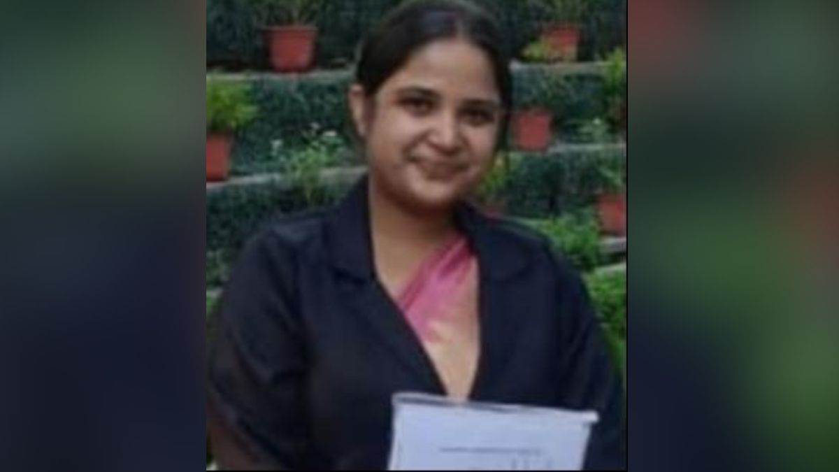 upsc 2025 vibha mishra secures all india rank 8 inspires in amethi