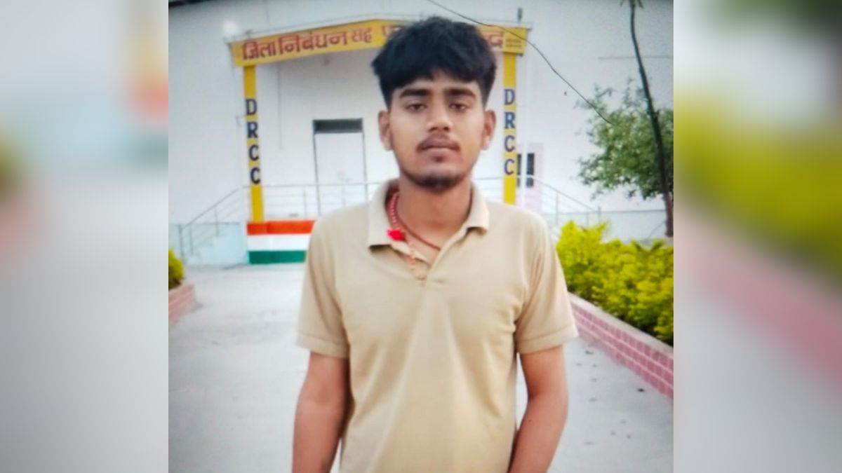 youth killed over inter caste love affair in bihar
