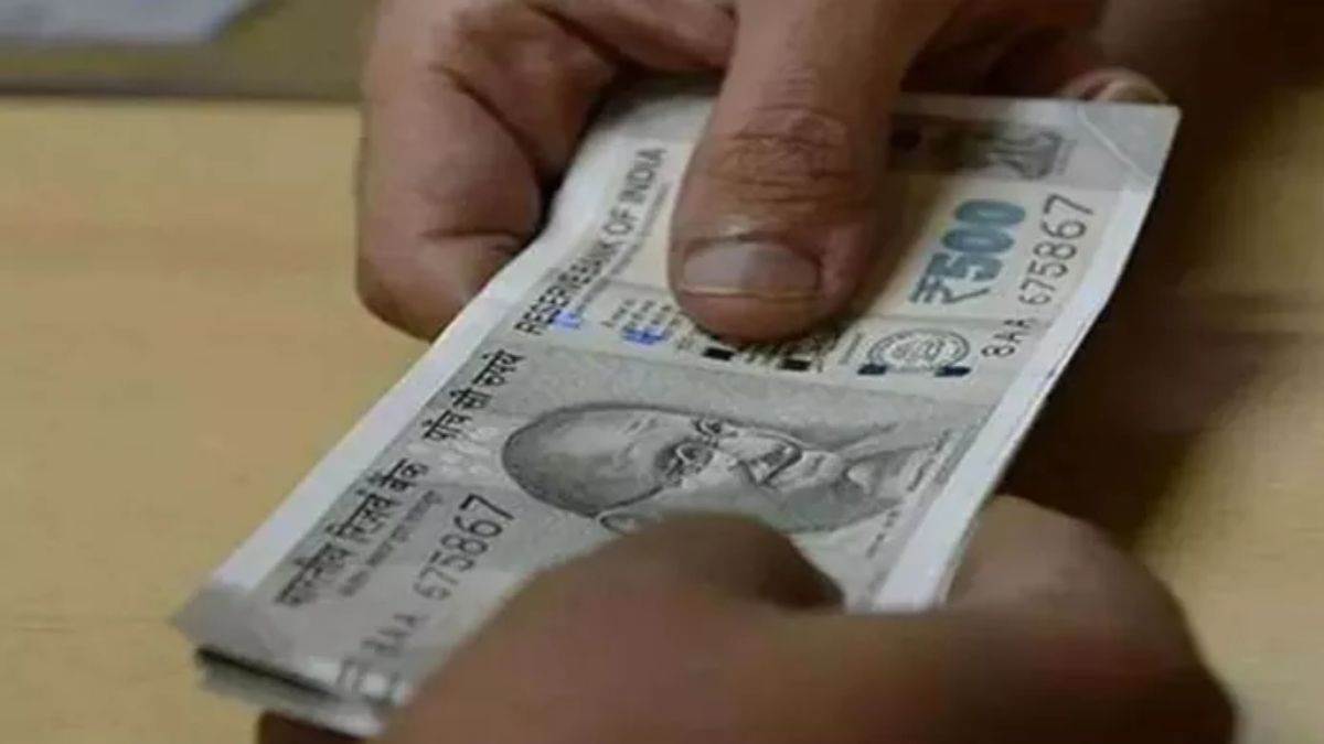 tax inspector arrested for bribery