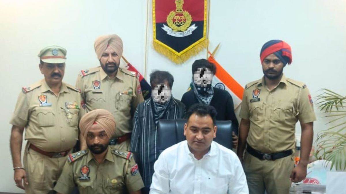 auto gang busted in ludhiana three arrested for stealing from passengers