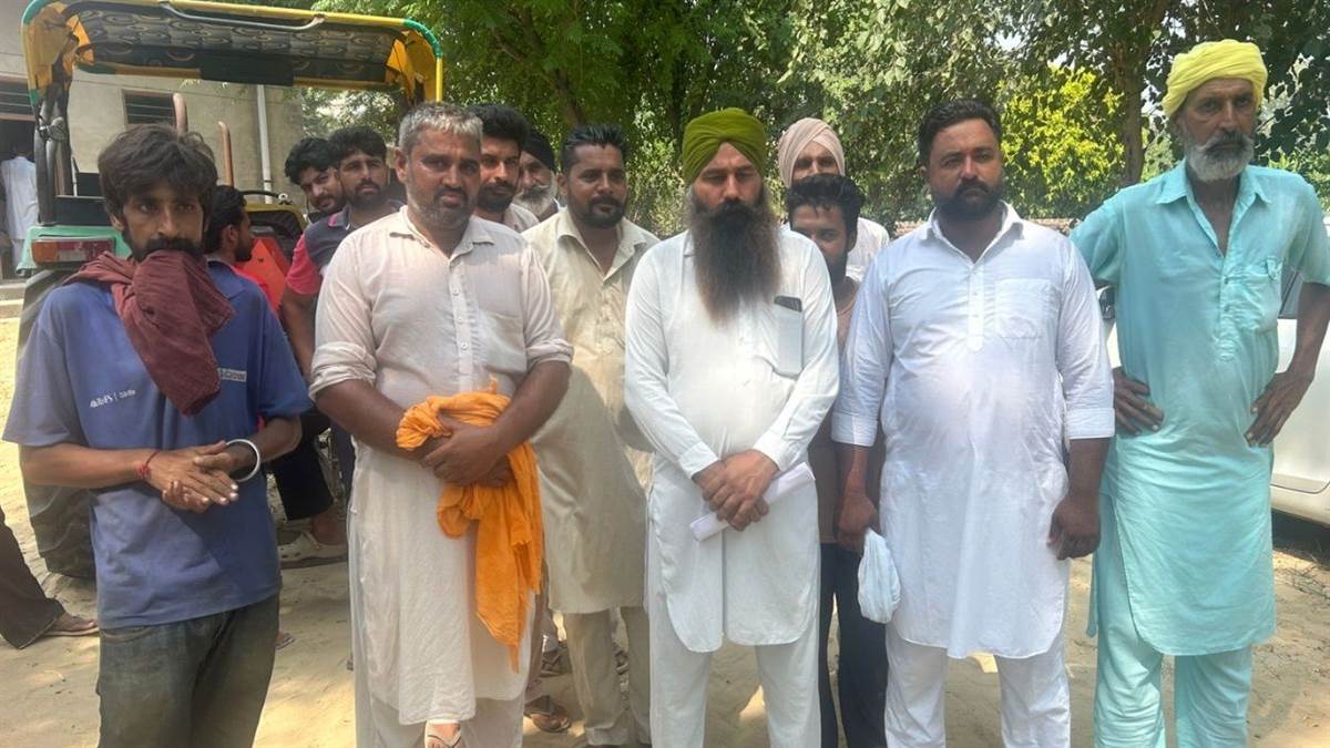 investigation in giddarbaha in case of missing tools of cooperative society allegations of villagers