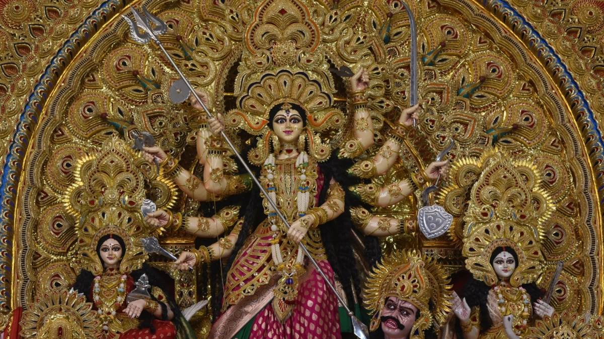 odisha celebrates maha ashtami with devotion and grandeur navratri2025