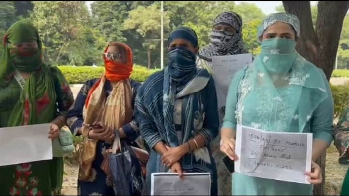 victims lament patiala resident navdeep kaur and gang defrauded them of crores of rupees police investigation will reveal the secret