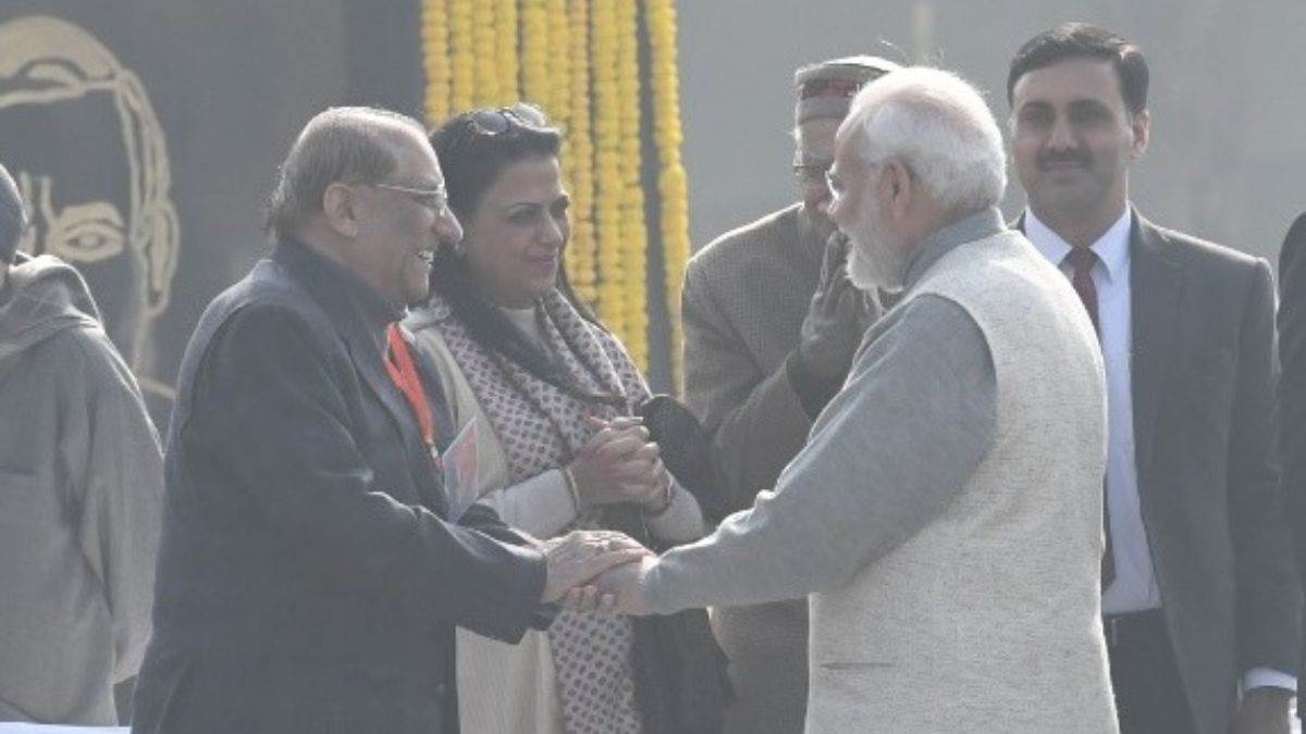 ncr bjp leader vijay kumar malhotra passes away and pm modi rajnath singh and cm rekha gupta expressed grief over on x