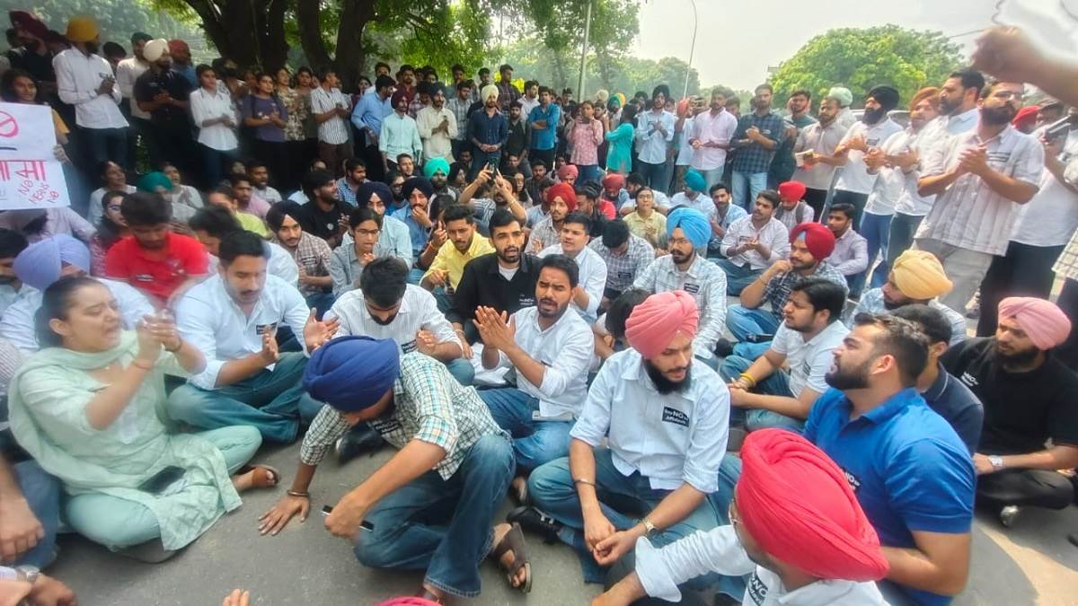 politics heats up at pu over affidavit issue of permission for protest gains momentum