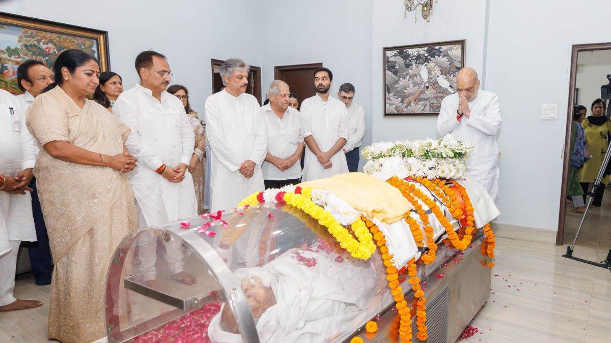 ncr delhi government declares state mourning for bjp leader vijay kumar malhotra